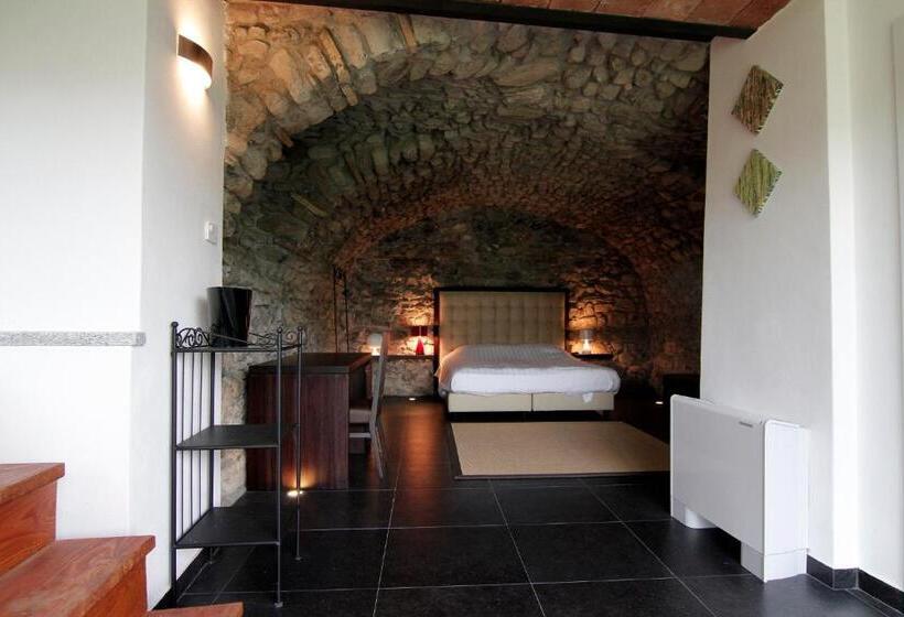 غرفة سوبيريور, Corte Santa Libera