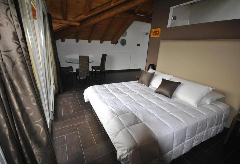 غرفة سوبيريور, Corte Santa Libera