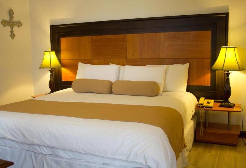 غرفة إقتصادية فردية, Cuenca