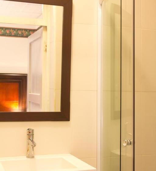 غرفة إقتصادية فردية, Cuenca