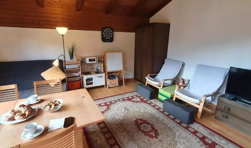景色の見える一ベッドルームアパートメント, Fiescherhof