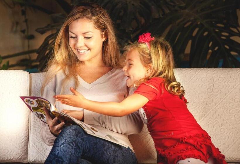 غرفة قياسية رباعية, Fiore Di Maggio