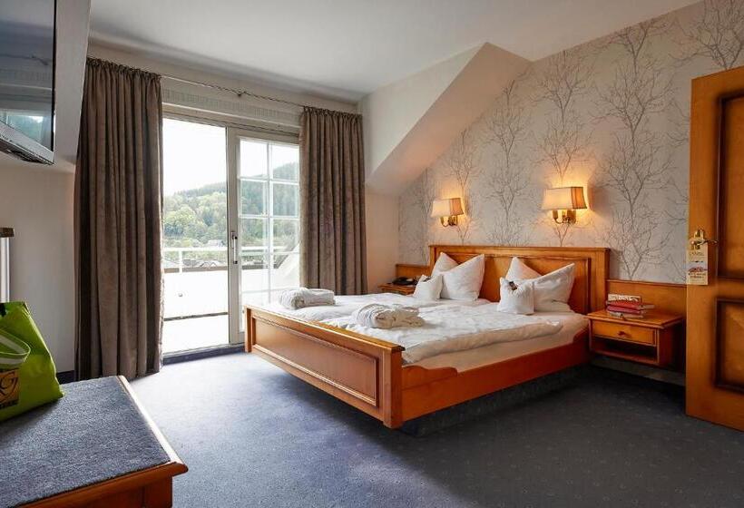 شقة غرفة واحدة, Göbels Land