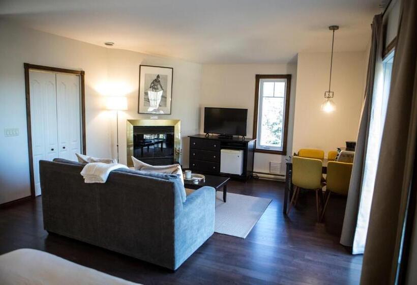자쿠지 스위트, Le Montagnard – Auberge/hôtel & Chalets