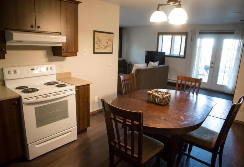 带2个卧室的公寓, Le Montagnard – Auberge/hôtel & Chalets