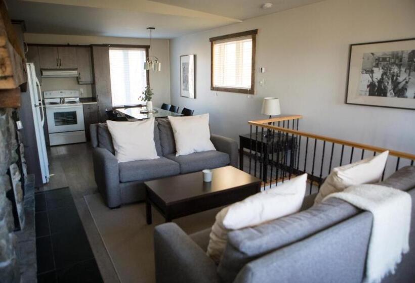 带1个卧室的豪华公寓, Le Montagnard – Auberge/hôtel & Chalets