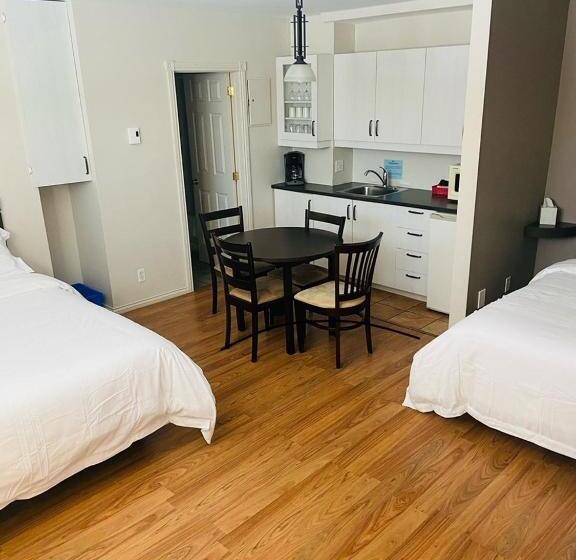 标准工作室, Le Montagnard – Auberge/hôtel & Chalets