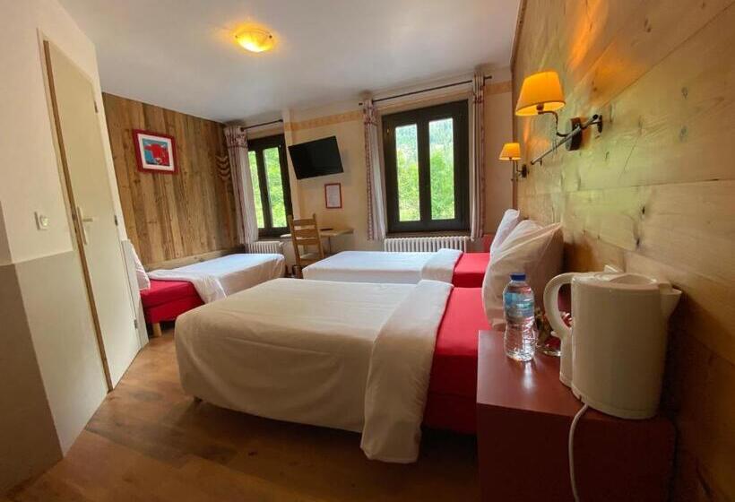 اتاق استاندارد سه نفره, Le Saint Antoine