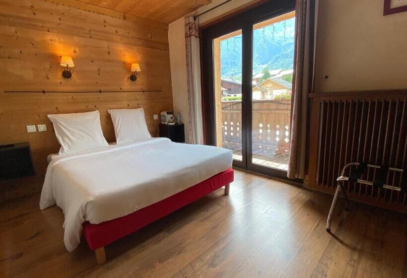 اتاق استاندارد با بالکن, Le Saint Antoine