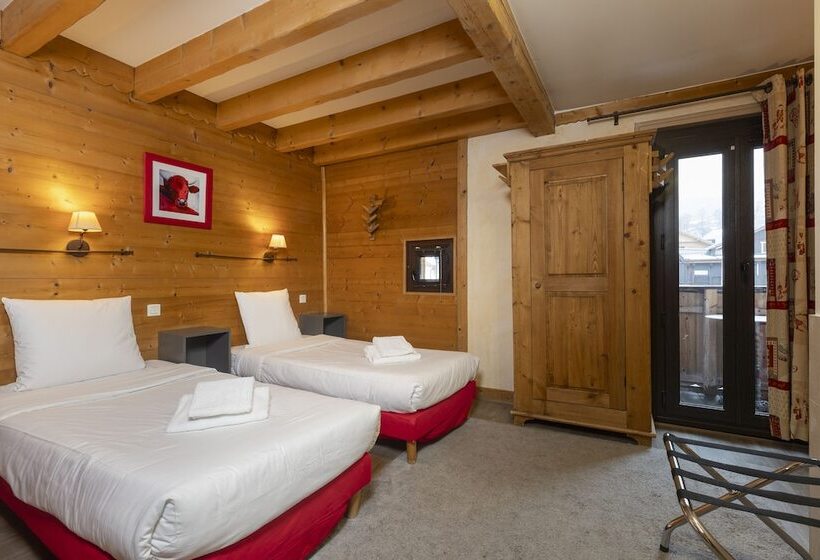 اتاق استاندارد چهارنفره با بالکن, Le Saint Antoine