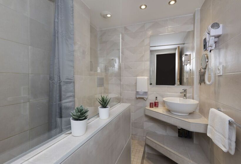 اتاق استاندارد, Le Saint Antoine