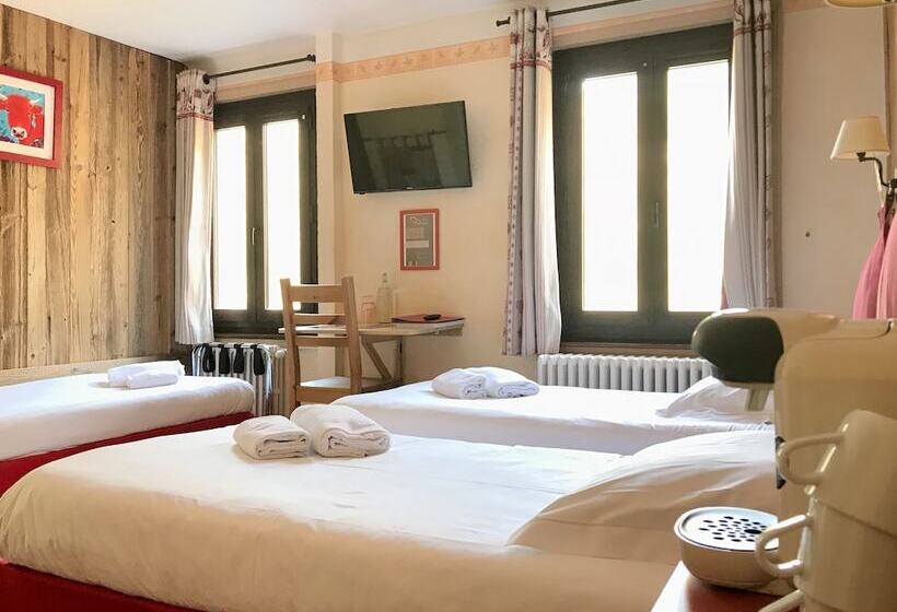 اتاق استاندارد سه نفره, Le Saint Antoine