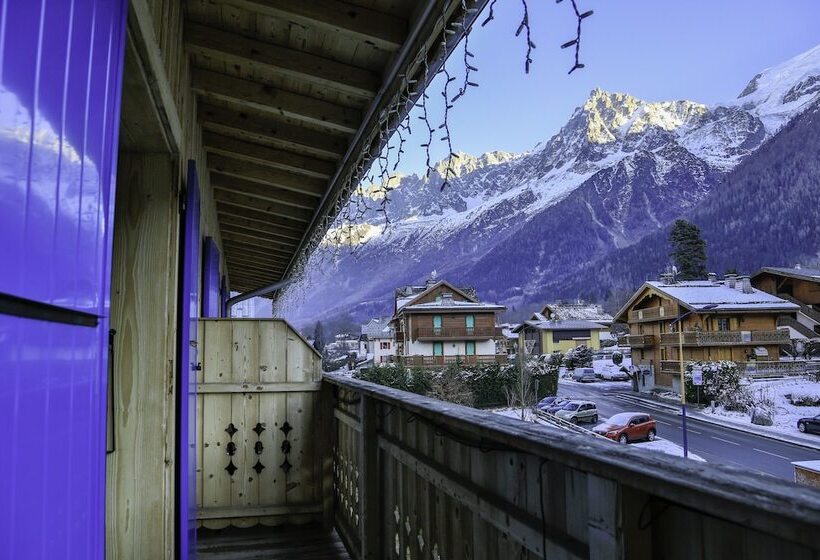 اتاق استاندارد با بالکن, Le Saint Antoine