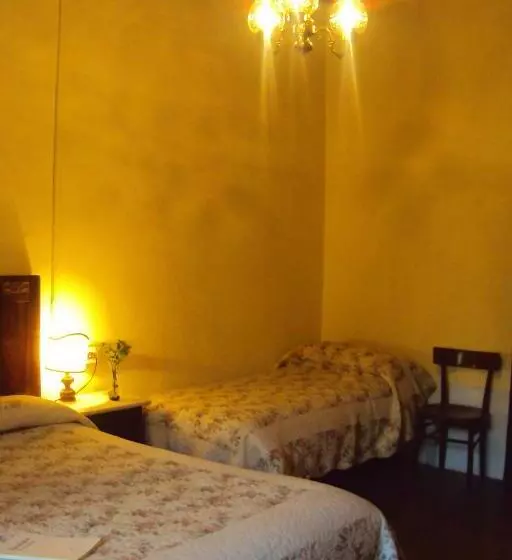 Standard Kolmen Hengen Huone, Locanda Dei Baroni   Antica Dimora