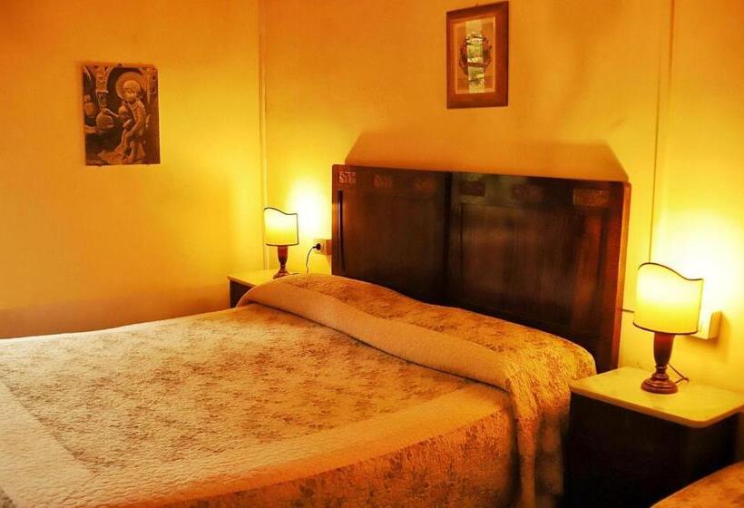 اتاق استاندارد چهار تخته, Locanda Dei Baroni   Antica Dimora