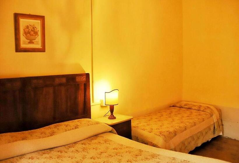 اتاق استاندارد چهار تخته, Locanda Dei Baroni   Antica Dimora