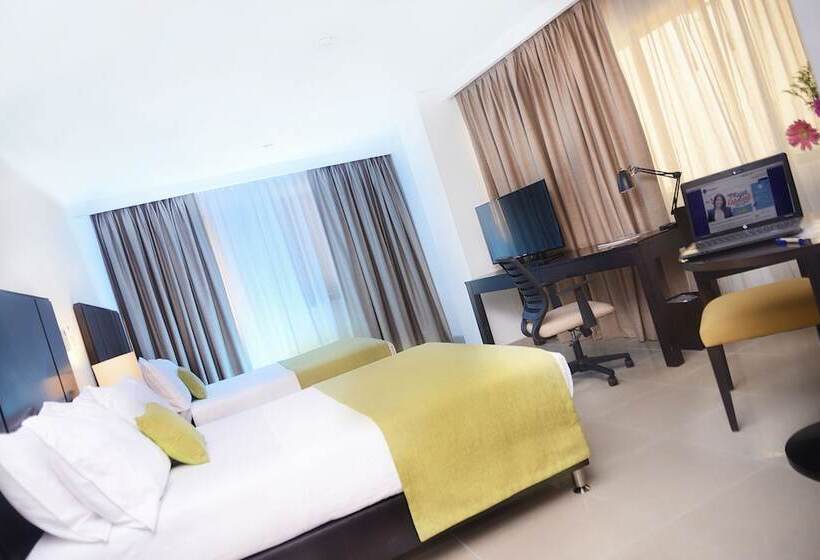 Номер Superior, Millenium Barrancabermeja