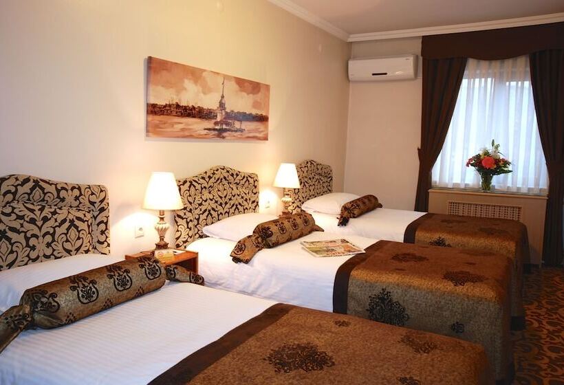 اتاق استاندارد سه نفره, Mithat