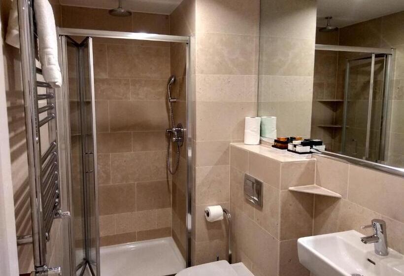 غرفة ديلوكس عائلية, Nox Olympia