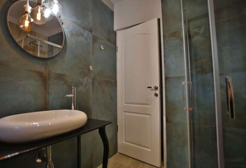 スーペリアールーム, Pensiunea Vidalis