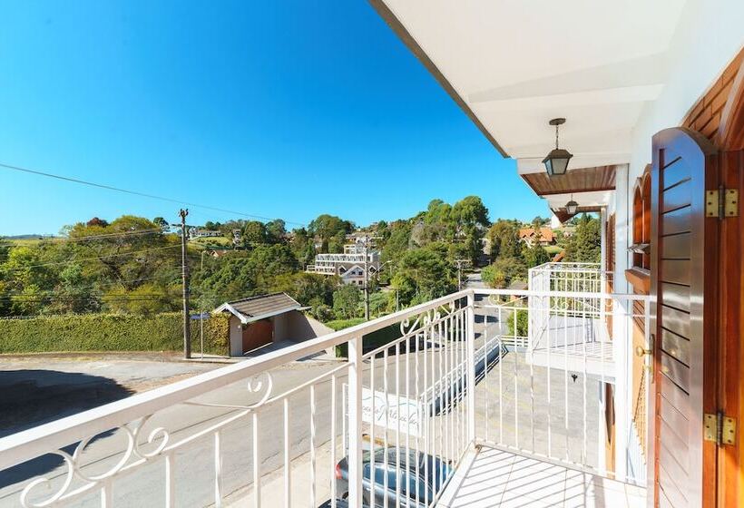 스탠다드 트리플 발코니 룸, Pousada Recanto Almeida