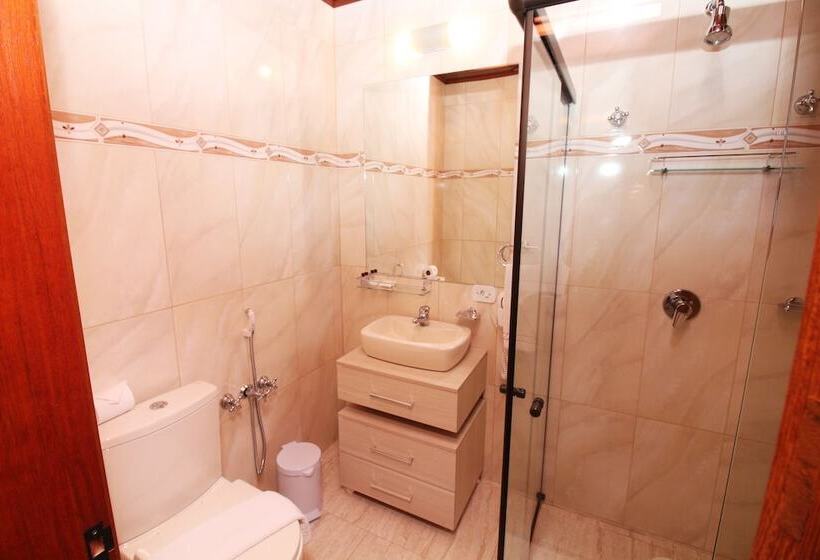 이코노미 룸, Pousada Recanto Almeida