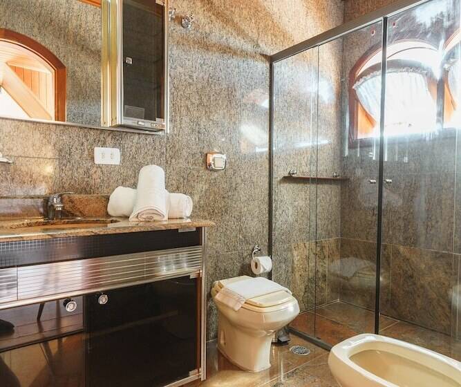 이코노미 룸, Pousada Recanto Almeida