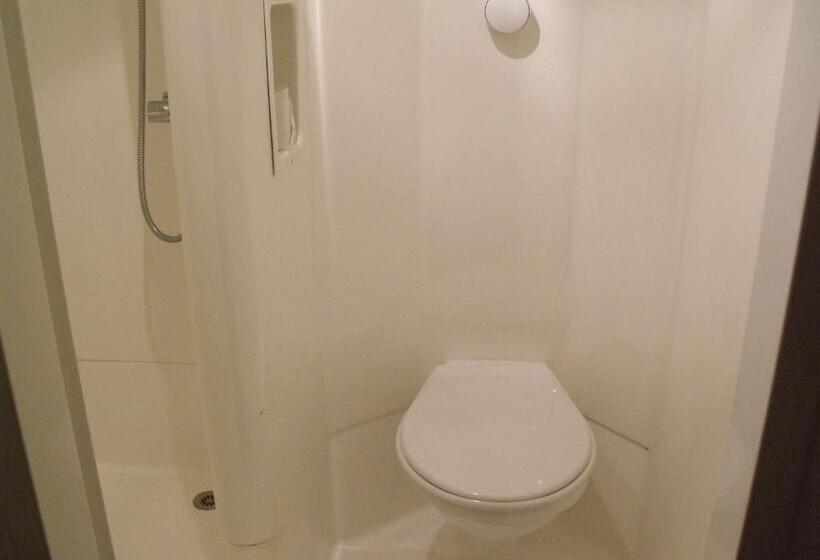 غرفة عائلية, Quick Palace Auxerre Monéteau