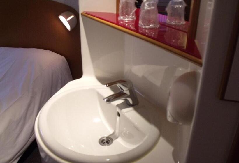 غرفة عائلية, Quick Palace Auxerre Monéteau