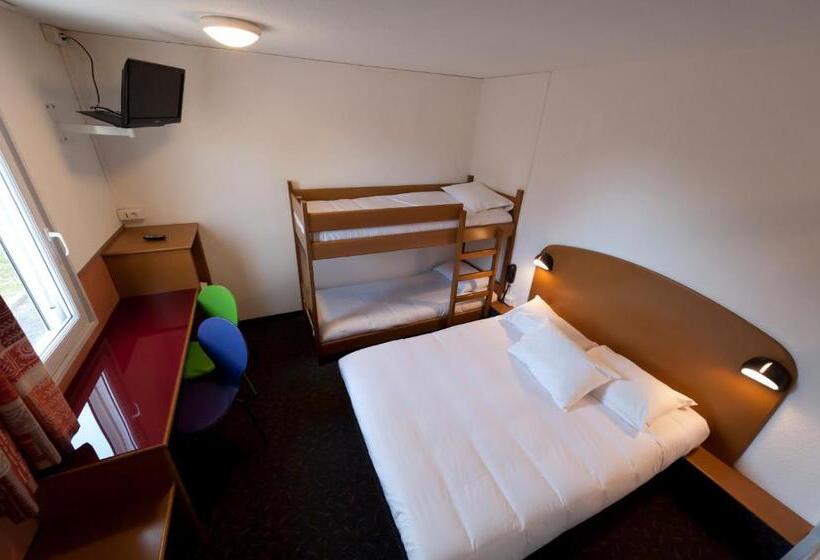 غرفة عائلية, Quick Palace Pau Zénith