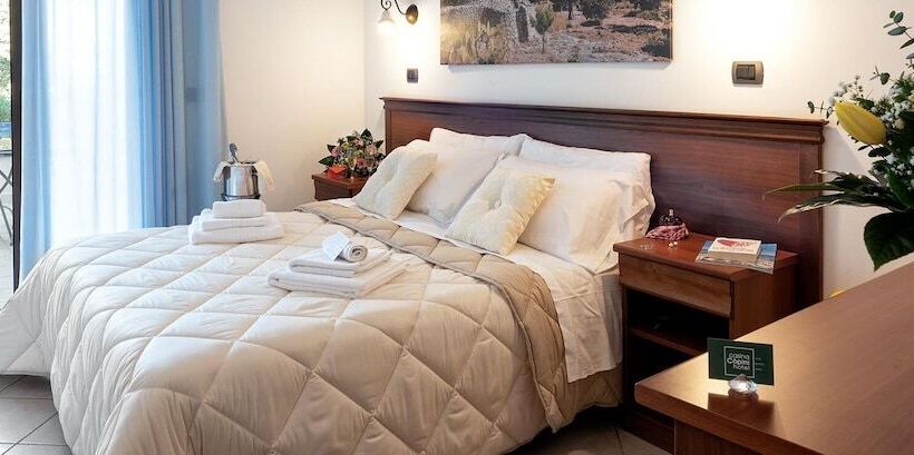 סוויטת ג'וניור עם טרסה, Relais Casina Copini