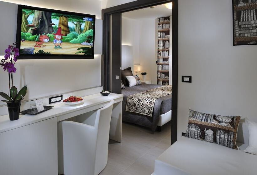 디럭스 주니어 스위트, Rossini