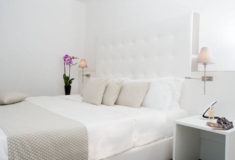 바다 전망 스위트, Rossini