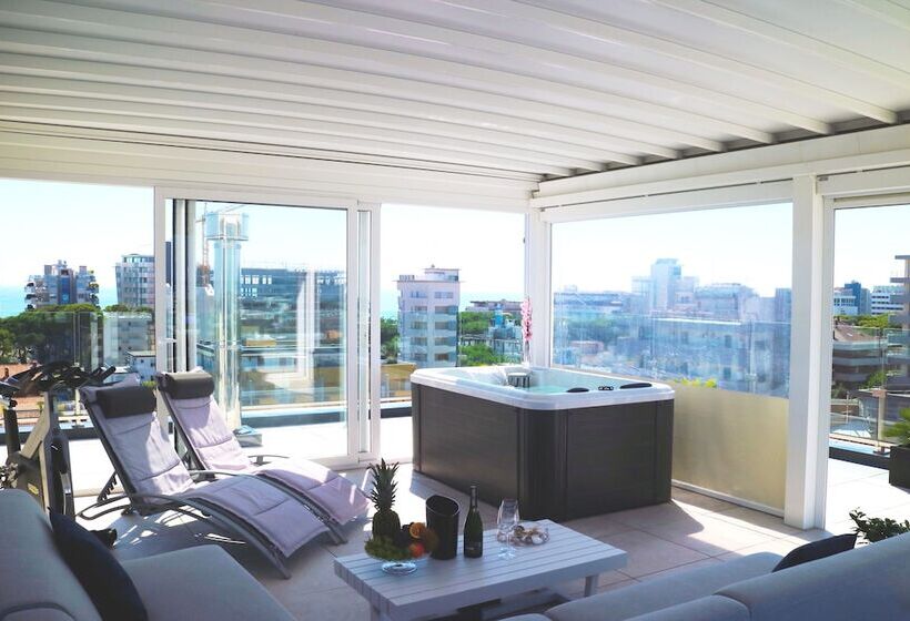 디럭스 스위트 바다 전망, Rossini