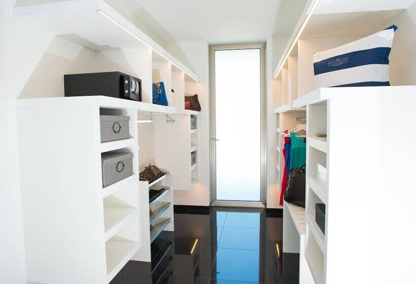 디럭스 스위트 바다 전망, Rossini