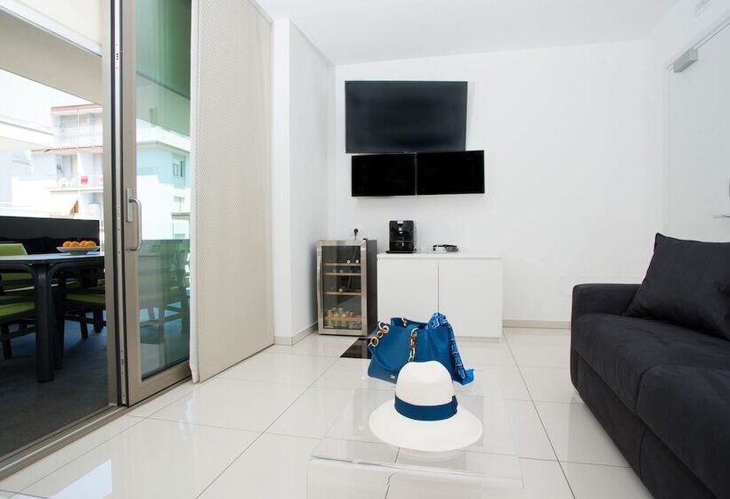 패밀리 스위트, Rossini