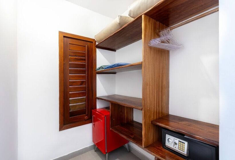 חדר דלוקס לשלושה, Vila Coqueiros Boutique