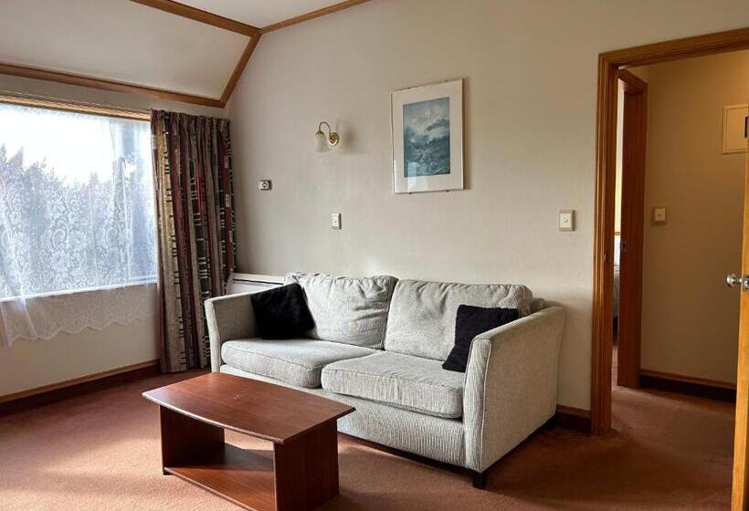 آپارتمان 2 خوابه, Masterton Motor Lodge