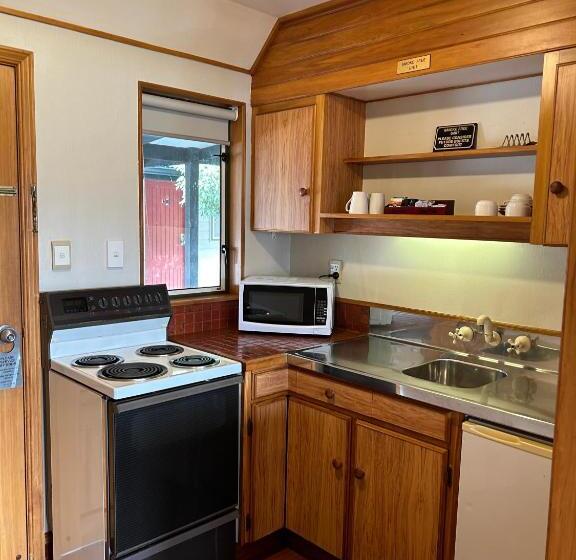 آپارتمان 2 خوابه, Masterton Motor Lodge