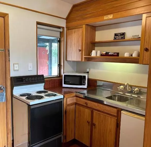 آپارتمان 2 خوابه, Masterton Motor Lodge