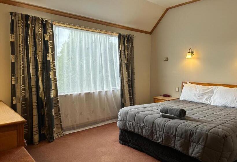 آپارتمان 2 خوابه, Masterton Motor Lodge