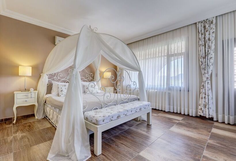 غرفة قياسية مطلّة علي النهر, Agva Greenline Guesthouse