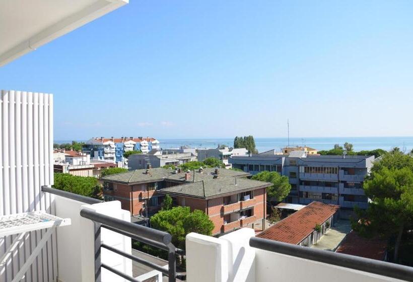 景色の見えるスイートルーム, Residence Sanremo