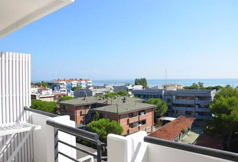 سوئیت با چشم‌انداز, Residence Sanremo