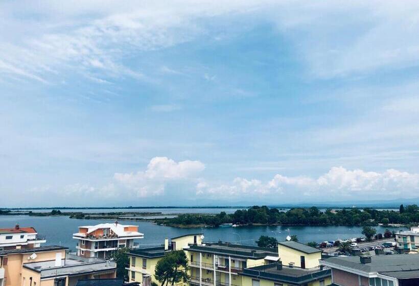 景色の見えるスイートルーム, Residence Sanremo