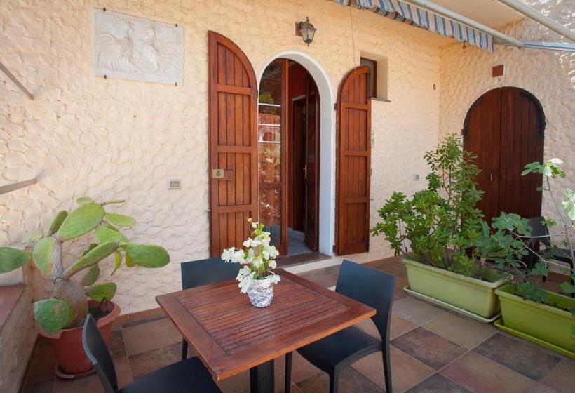 סוויטה עם טרסה, Villa Belfiori