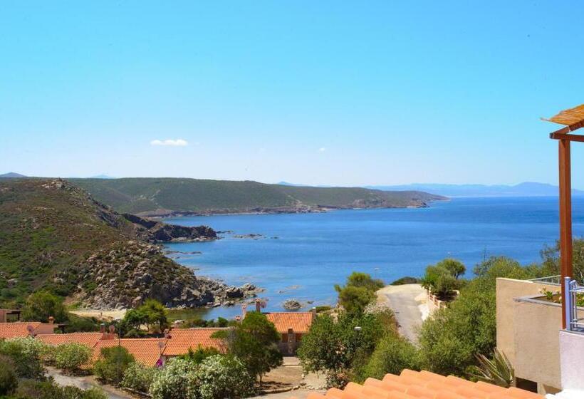 غرفة قياسية رباعية مطلة على البحر, Villa Belfiori