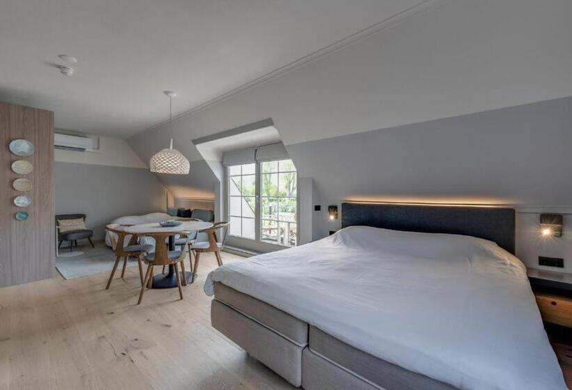 디럭스 스튜디오, Villa Magnolia