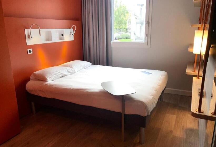 Pokój Standard Trzyosobowy, Ibis Budget Reims Parc Des Expositions