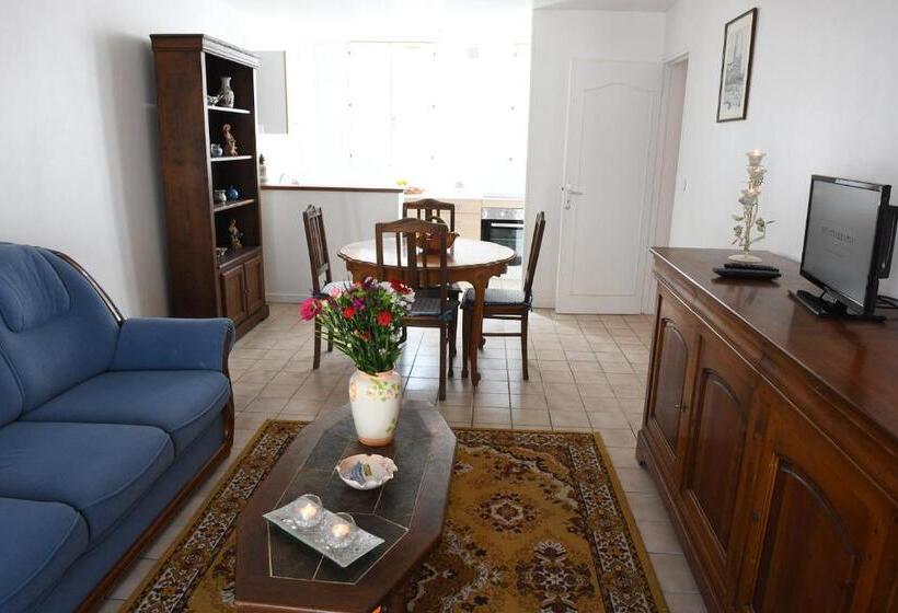 Apartament 1 Sypialnia, L écluse